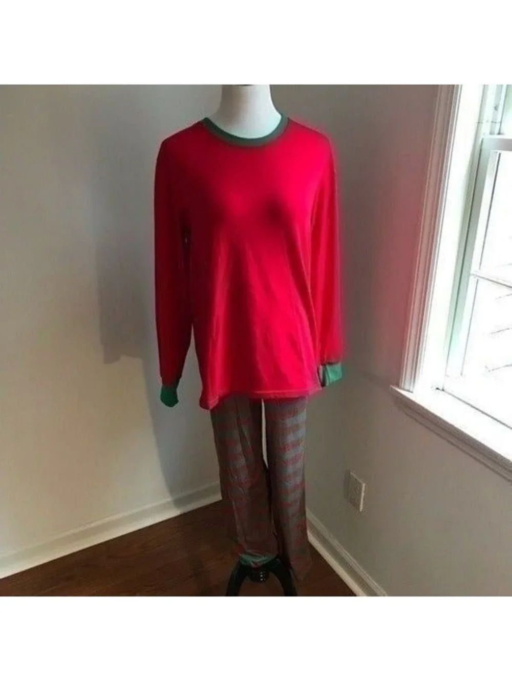 Christmas Pajamas Red & Green Stripes Sz L